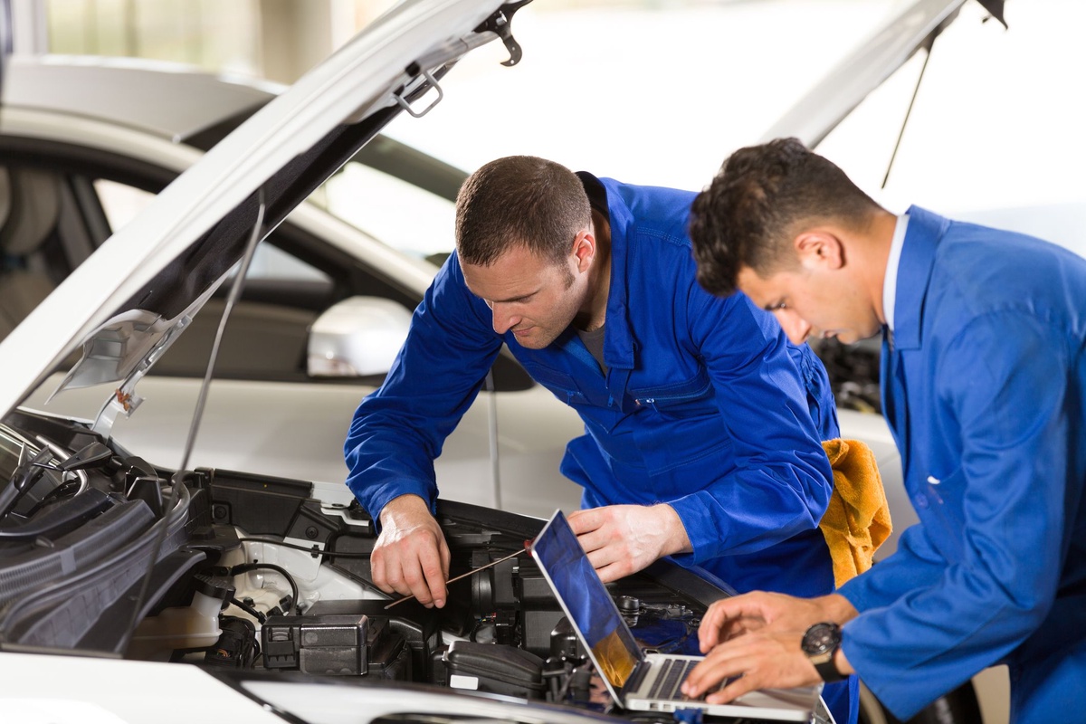 Get Your Car Fixed Fast with Smash Repairs – Here's Why?