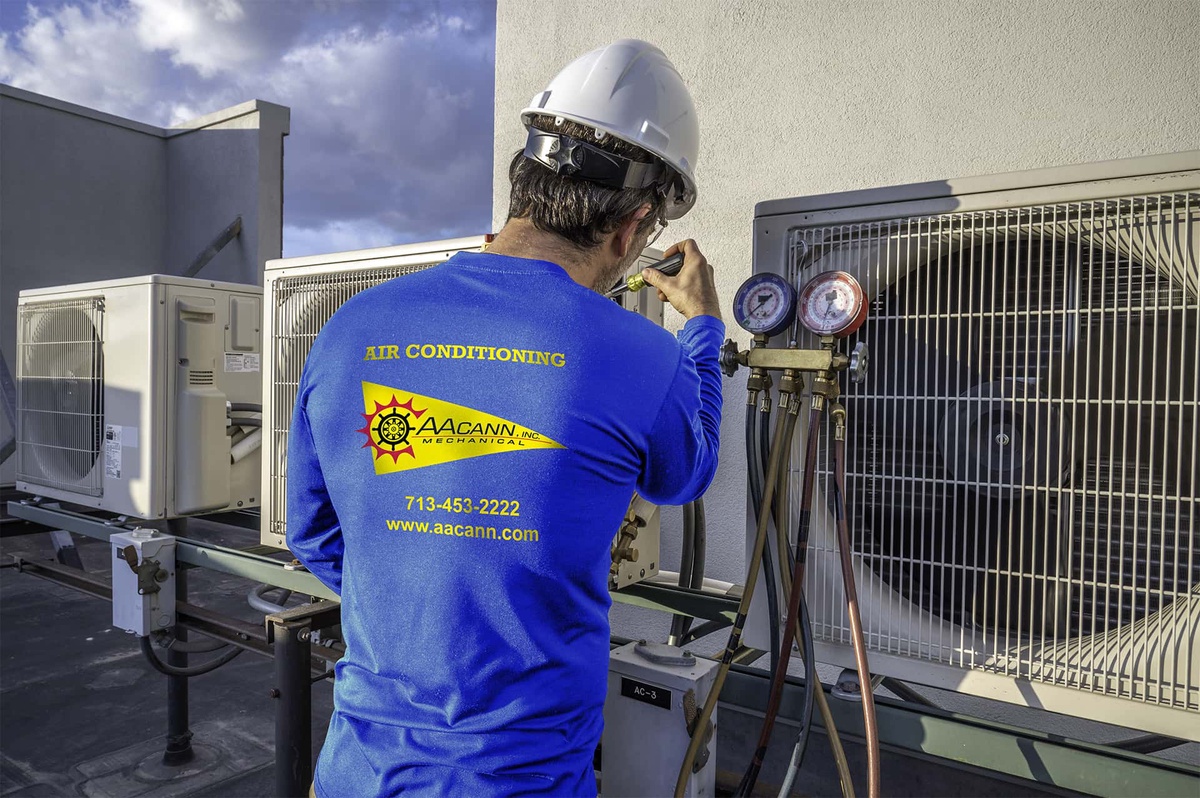 A Professional Can Service Your HVAC System Properly