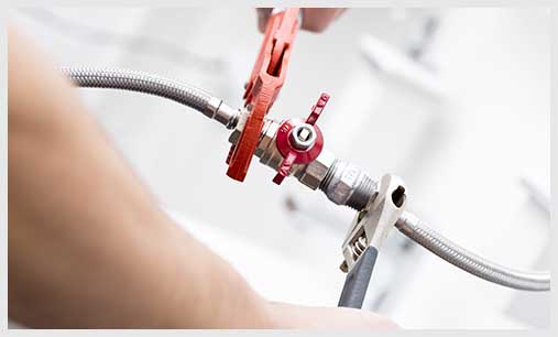 Benefits of Emergency Plumber Services in Lethbridge