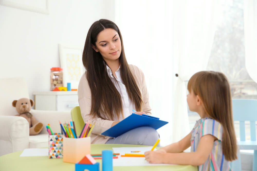 How a Child Psychologist Can Help Children Develop Lifelong Skills