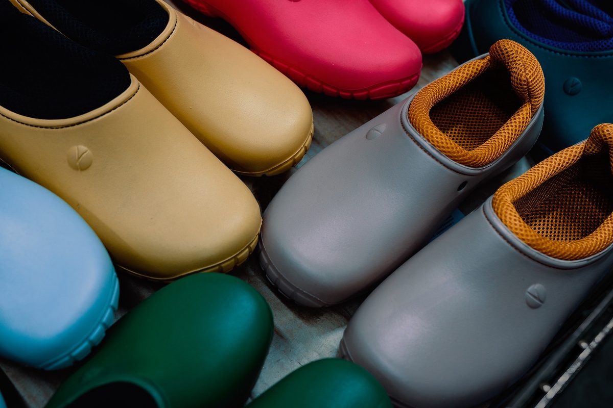 Are Clogs Shoes Good For Your Feet?