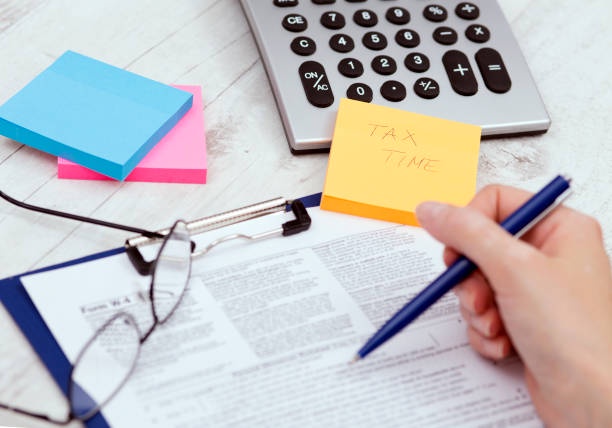 Why Should You Consider Contracting Out Your Accounting and Tax Preparation Needs?