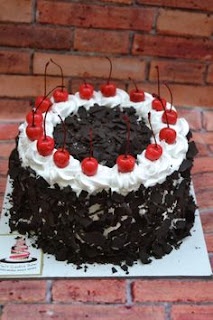 How To Buy Customised Home Made Black Forest Cake In Tirunelveli