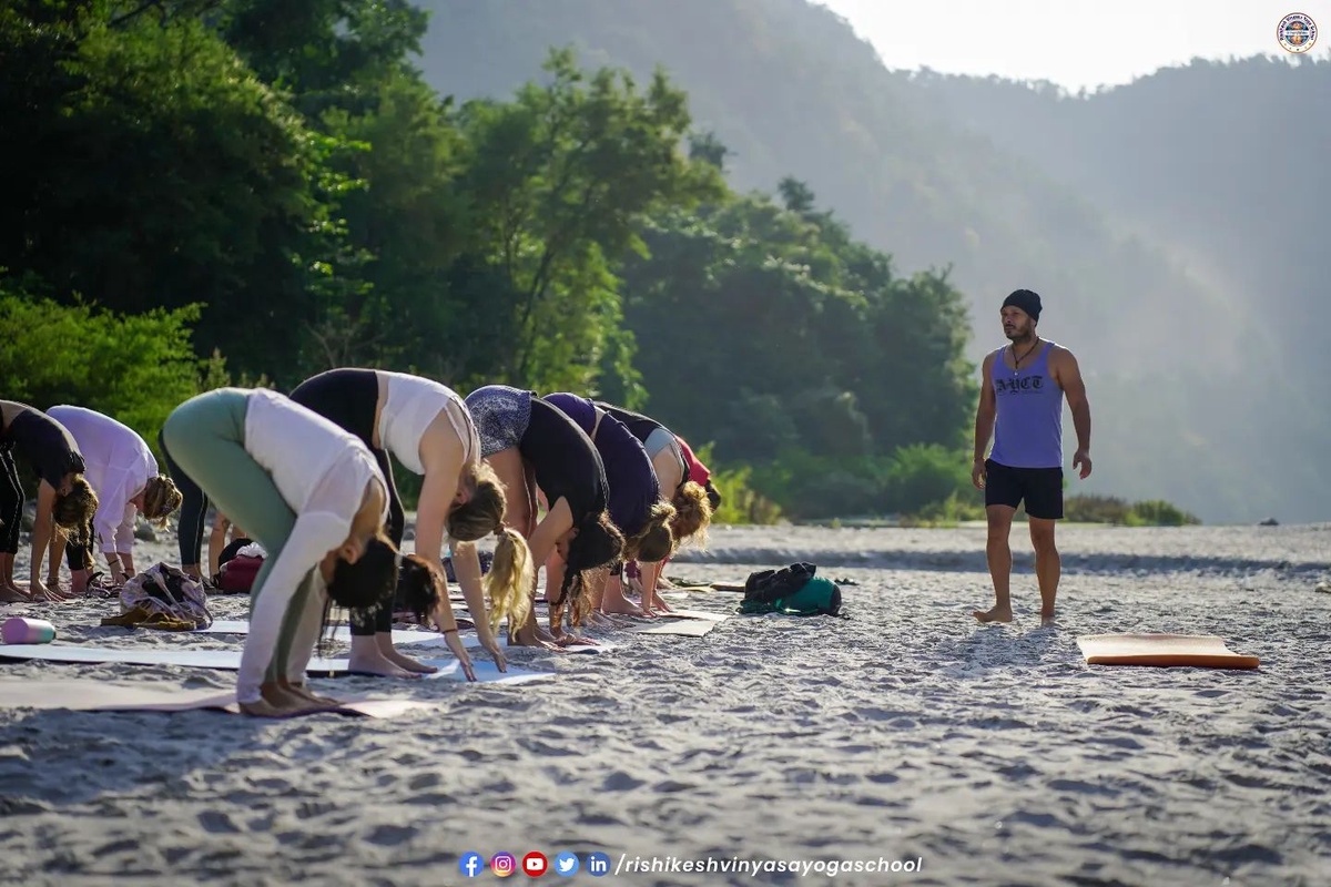 Choose A Better Location For Rishikesh YTTC
