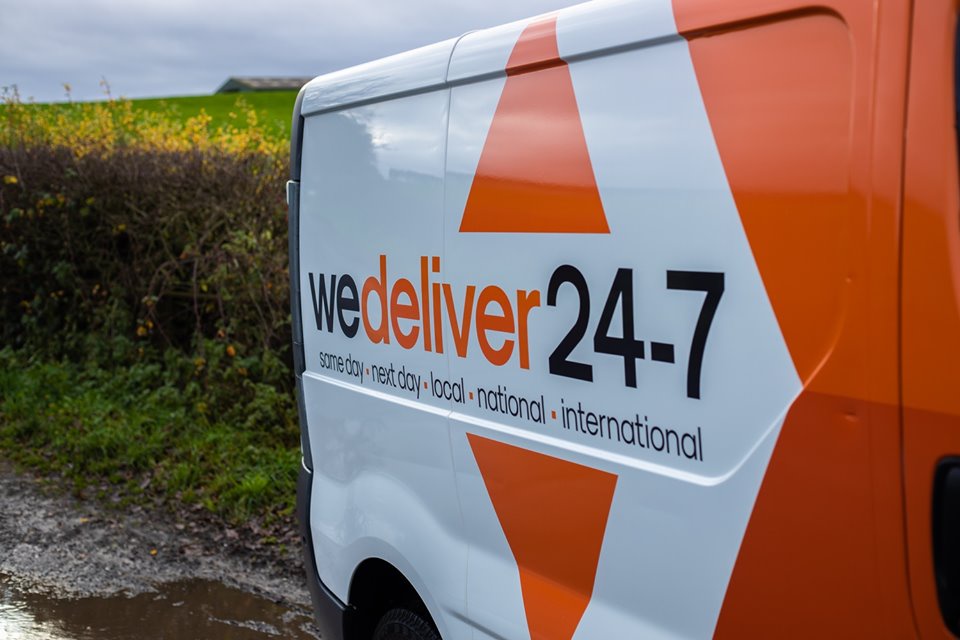 Secured And Insured Courier Service In Knutsford
