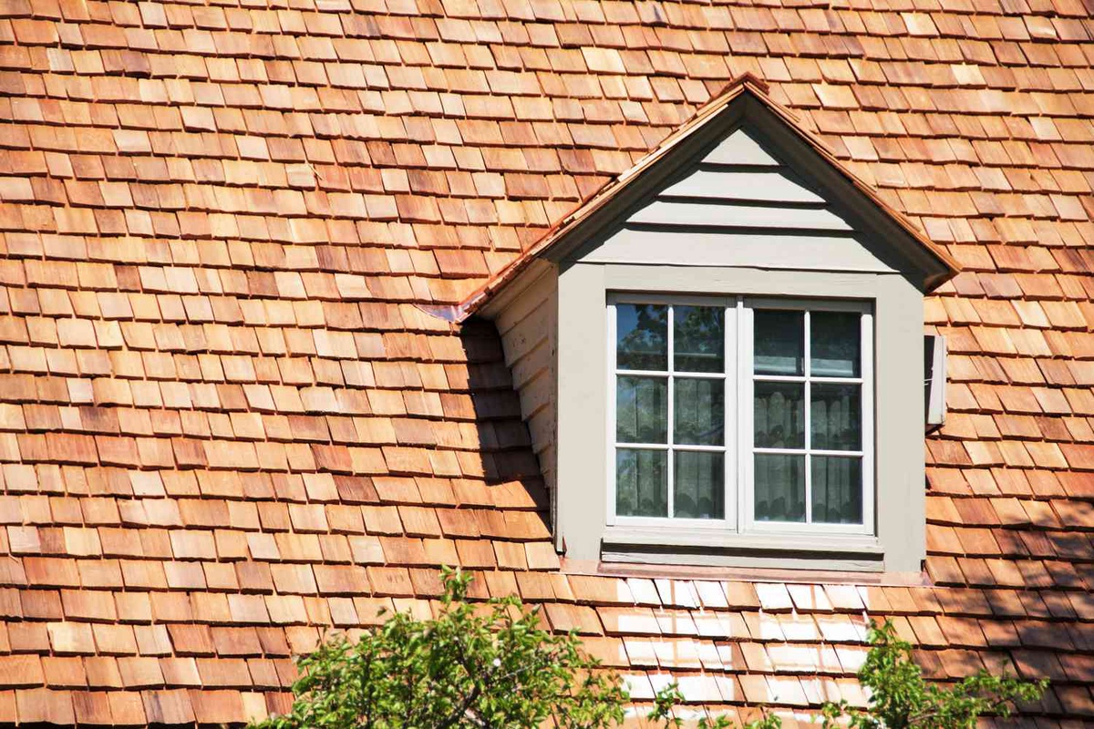 The Importance of Choosing the Right Roofing Contractor for Your Home