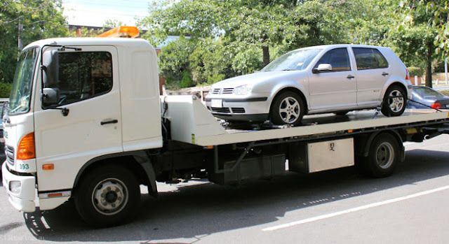 Old Car Removal: How to Efficiently Get Rid of Your Unwanted Vehicle