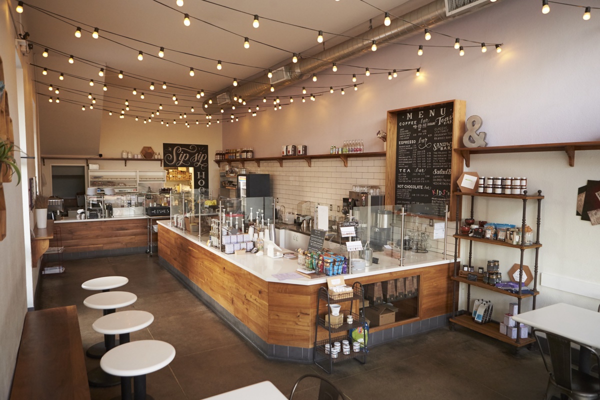 Making a Savvy Investment: What to Look for in a Cafe or Restaurant for Sale