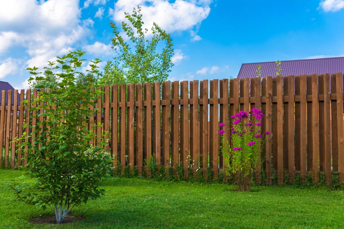 How Can Patriot Fence Enhance the Privacy and Aesthetics of Your Home?