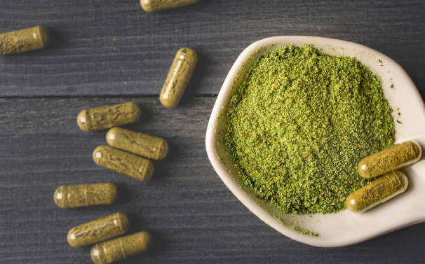 Bumble Bee Kratom: The Buzz Around this Potential Game-Changer in Wellness