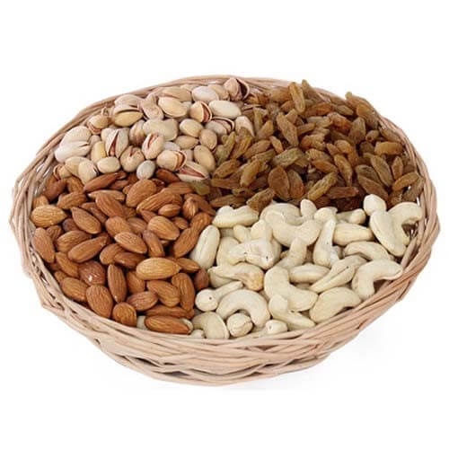 Snack Smart, Stay Fit: Why Dry Fruits Are the Perfect Guilt-Free Indulgence!