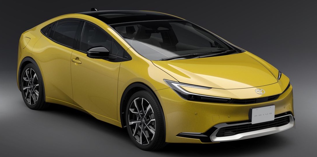 What are the Outstanding Features of the Toyota Corolla Hatchback 2023?