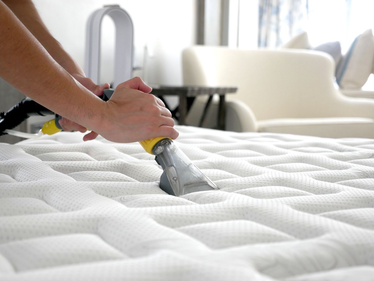 Uncover the Secrets of a Fresh and Hygienic Sleep with These Mattress Cleaning Tips