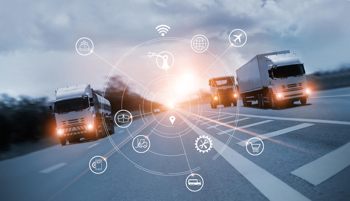 Streamlining Operations with Fleet Management Software: A Comprehensive Guide