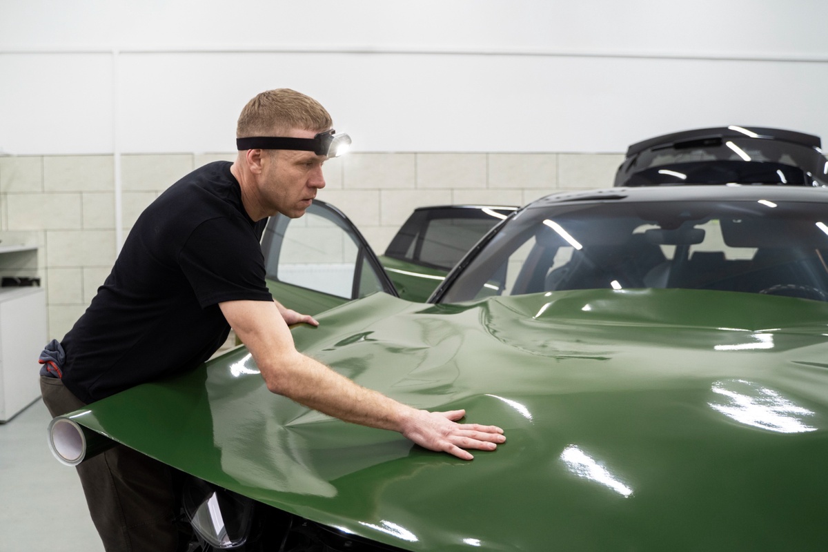 The Science of Car Wrap Installation: Explore the Technical Aspects