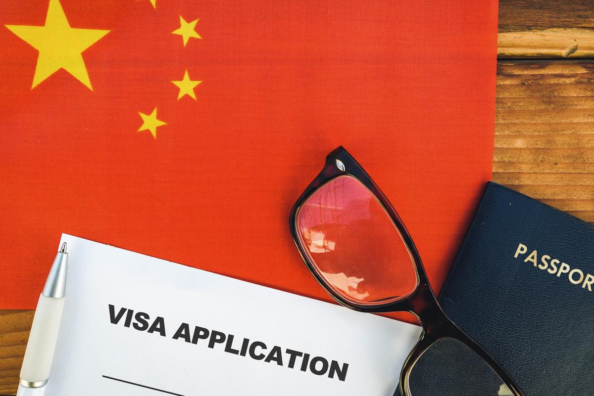 China Temporarily Eases Visa Regulations for Indian Citizens