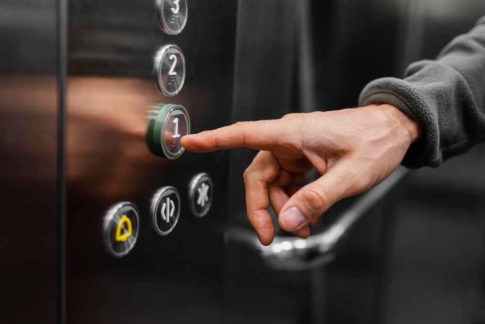 Tips You Should Follow Before Hiring a Business Lockout Service
