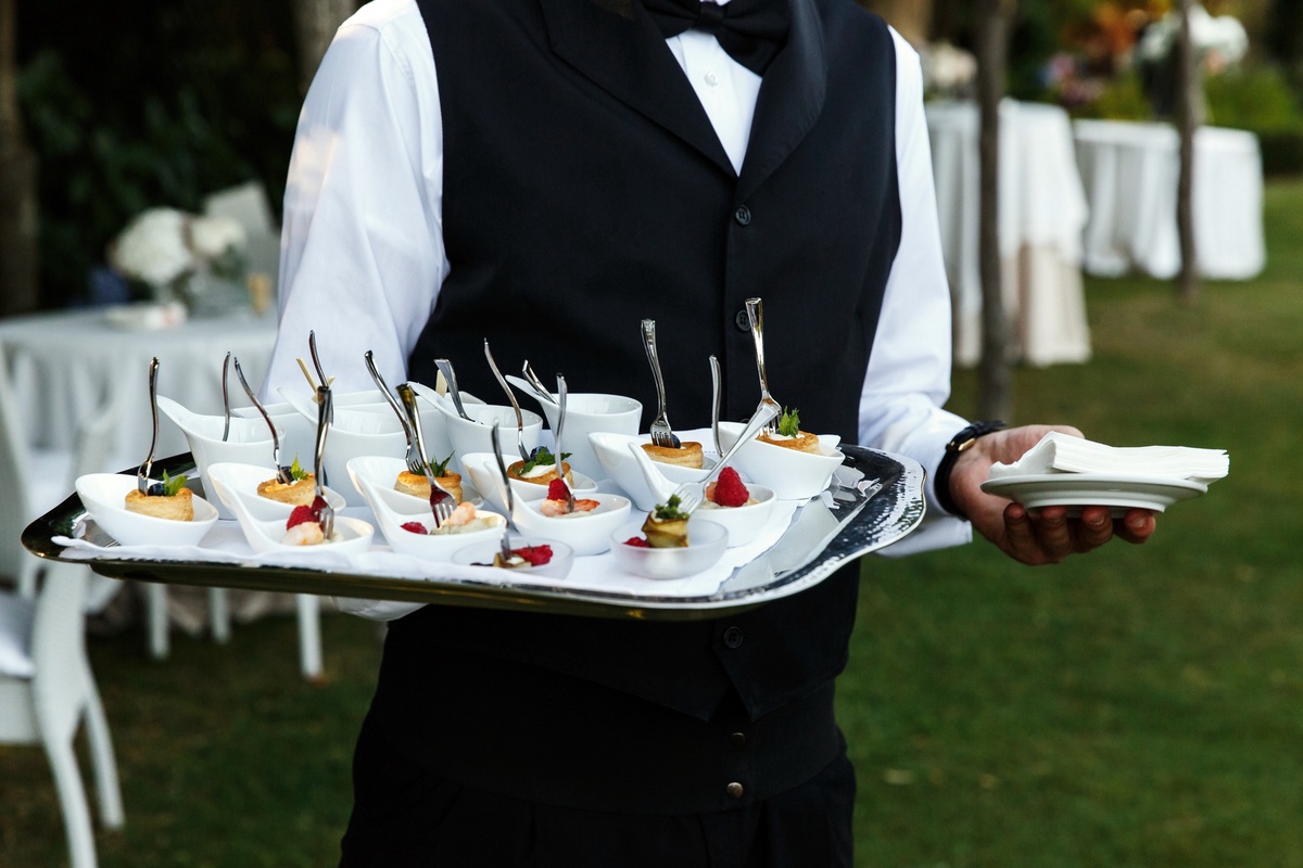 Satisfying Palates and Wallets: A Guide to Corporate Catering Menu Ideas