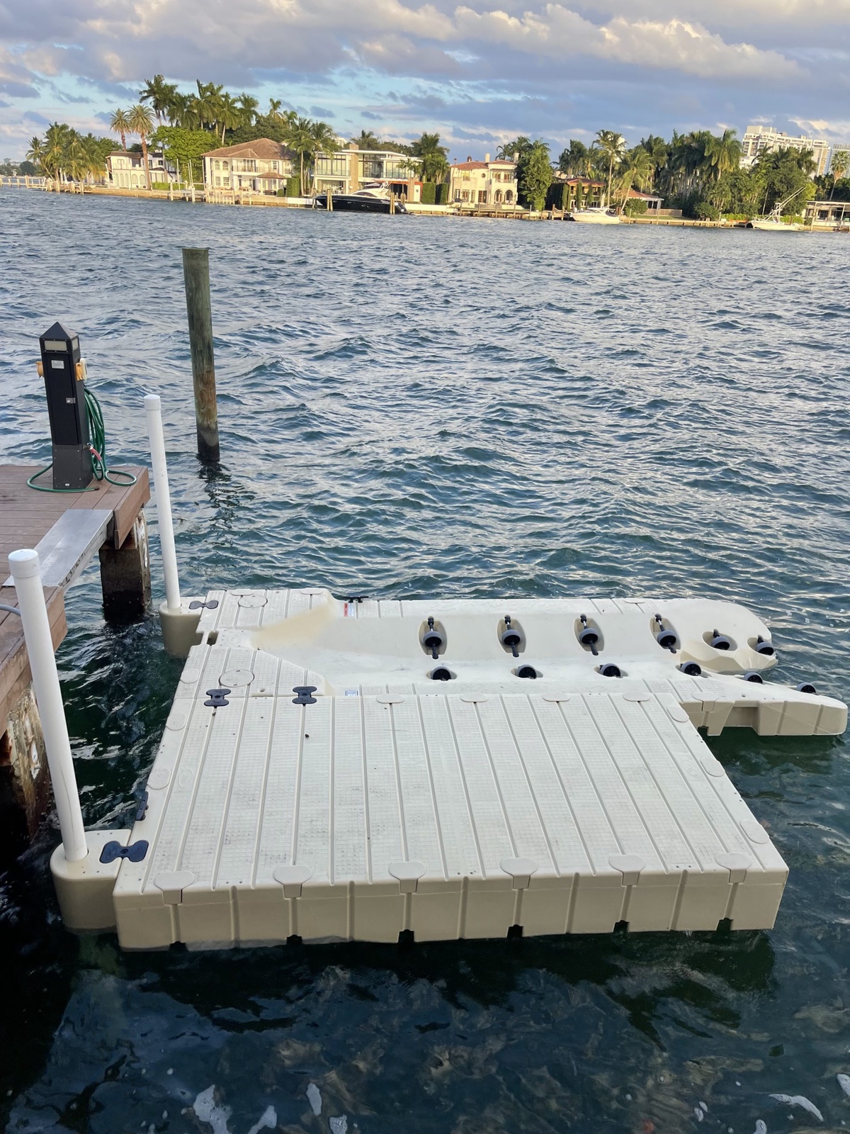 Empire Nautical's Floating Boat Docks for Sale in Miami, Fort Lauderdale, Hollywood, and Jupiter, Florida