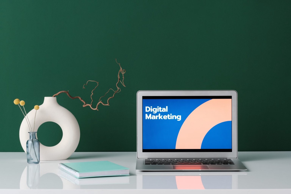 How a good Digital Marketing Strategy helps companies to lift their brand reputation?