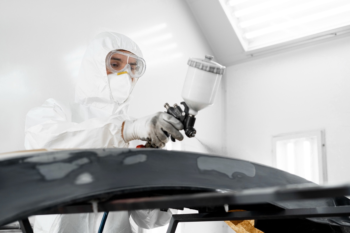 Stay Clear: An In-Depth Exploration of Anti-Fog Coatings and Their Uses