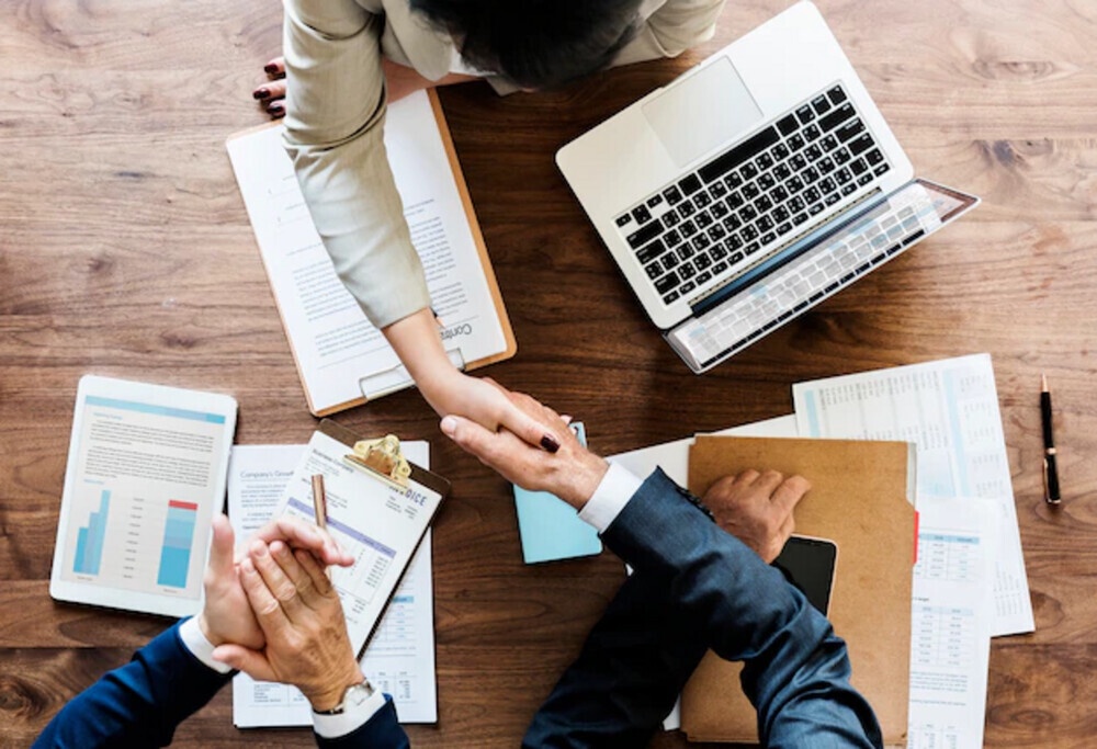 The Key to Unlocking HR Success: Join Our HR Email Lists