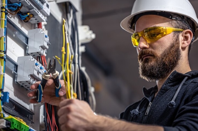 Find a Trusted Local Electrician Near Me: Your Go-To Guide