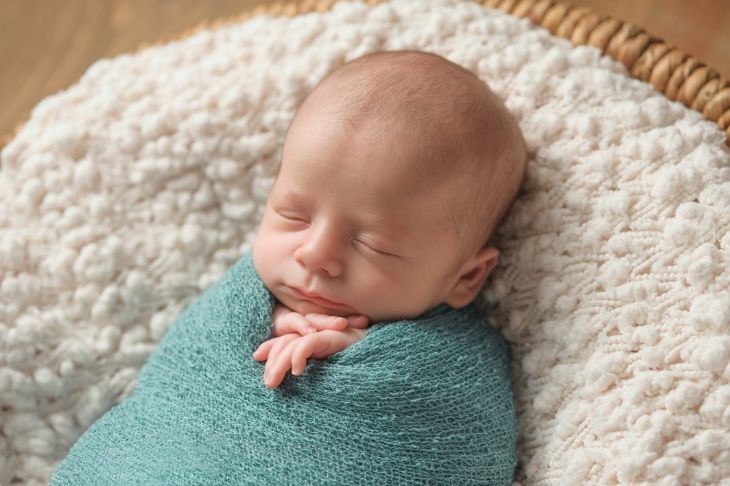 The Magic of Stretchy Swaddle Wraps: Why Sweet Cheeks Merino is the Ultimate Choice for Your Baby