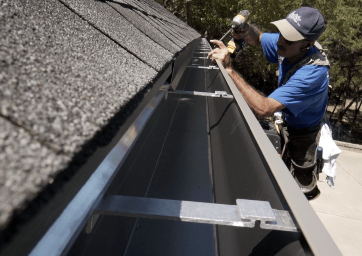Emergency Roof Repair in Houston: Protecting Your Home from Disaster