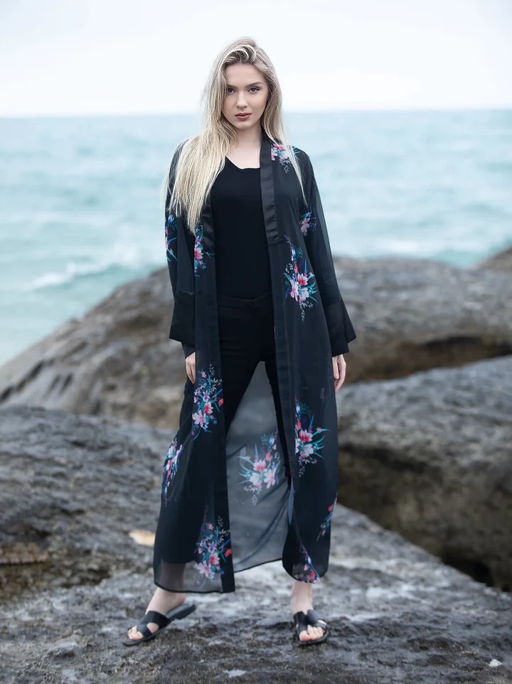 Kimono-Inspired Modest Abaya: A Fusion of Cultures