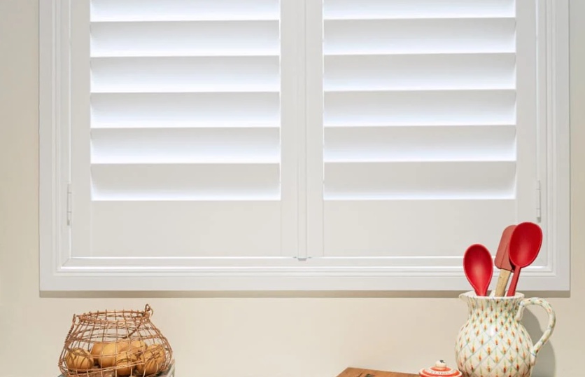 Enhancing Modern Living Integration Smart Blinds and Shutters Into Your Home