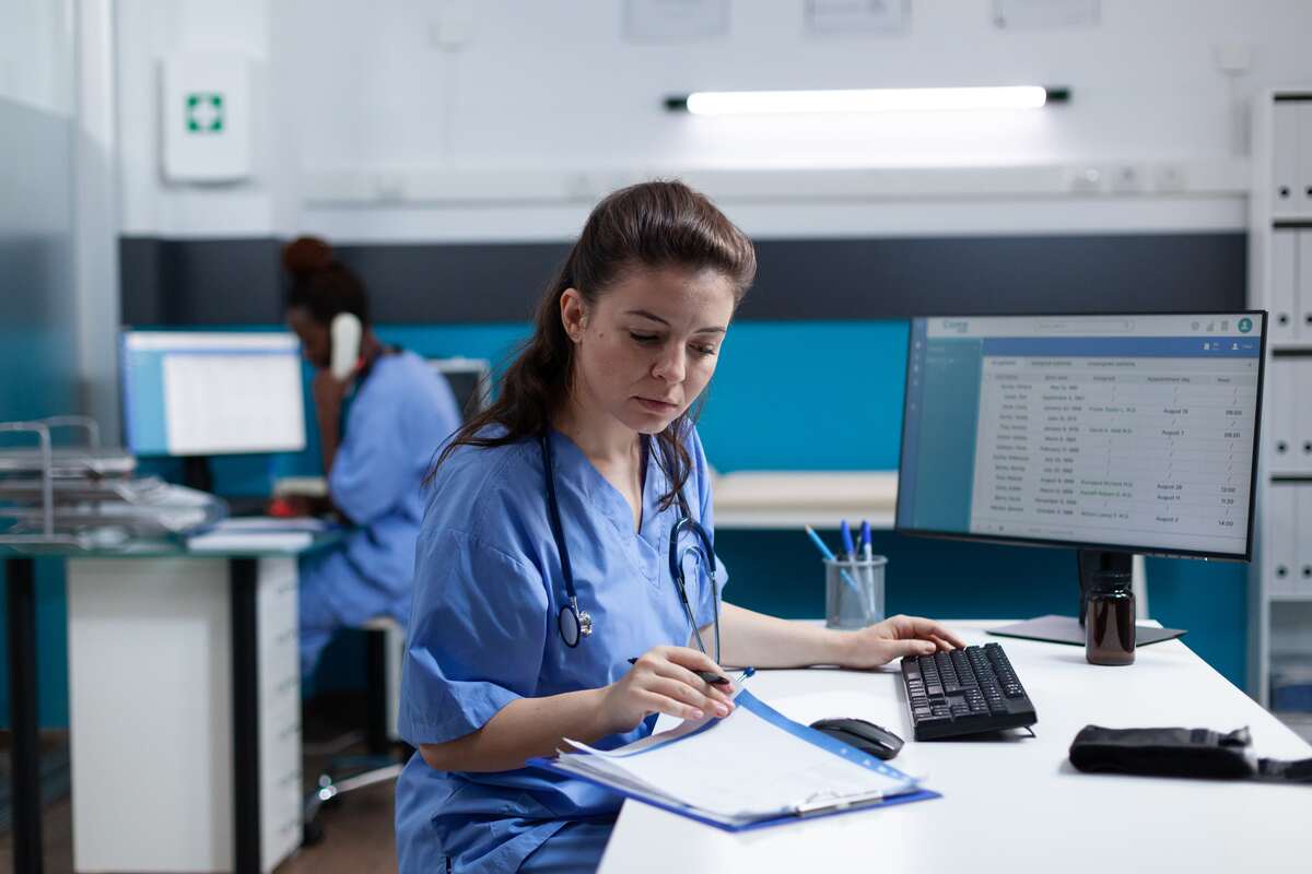 Efficiency Unleashed: How Medical Scheduling Software Boosts Staff Productivity