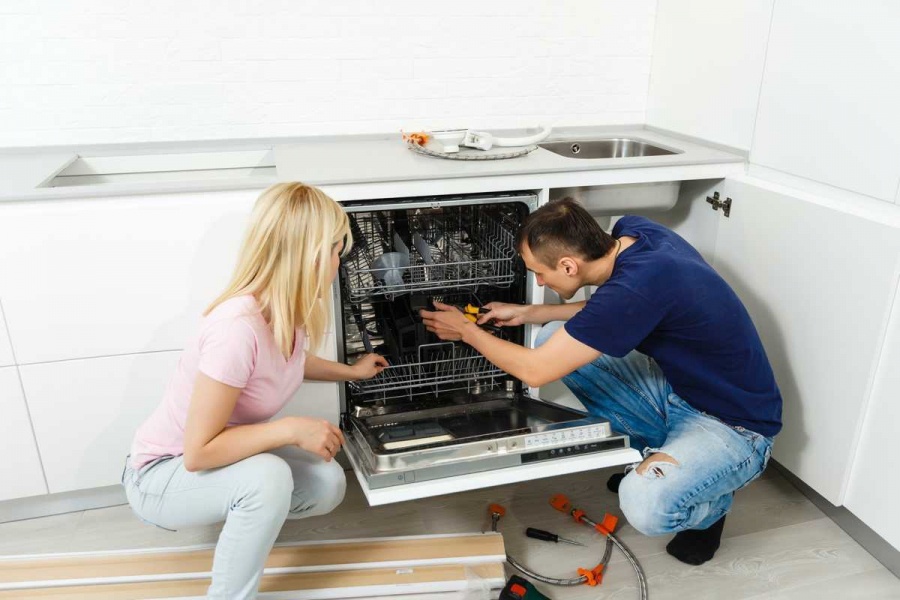Comprehensive Guide to Dishwasher Repair: Troubleshooting and Professional Services