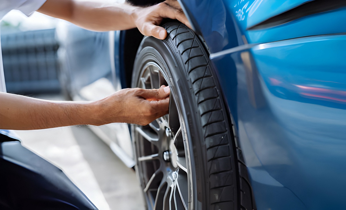 The Tech Behind the Tread: Innovations in 24-Hour Mobile Tire Services