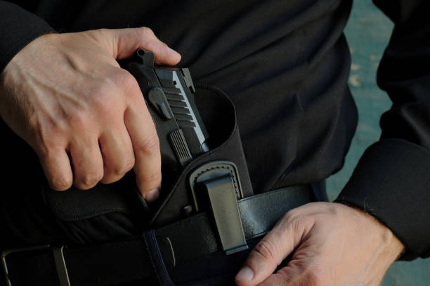 Can Security Guards Carry Guns?