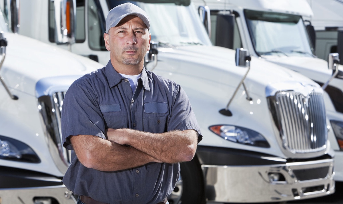 Top 5 Considerations When Choosing Custom Fleet Insurance