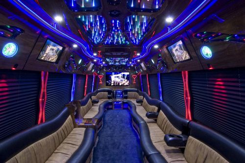 How to Rent a Party Bus in Chicago