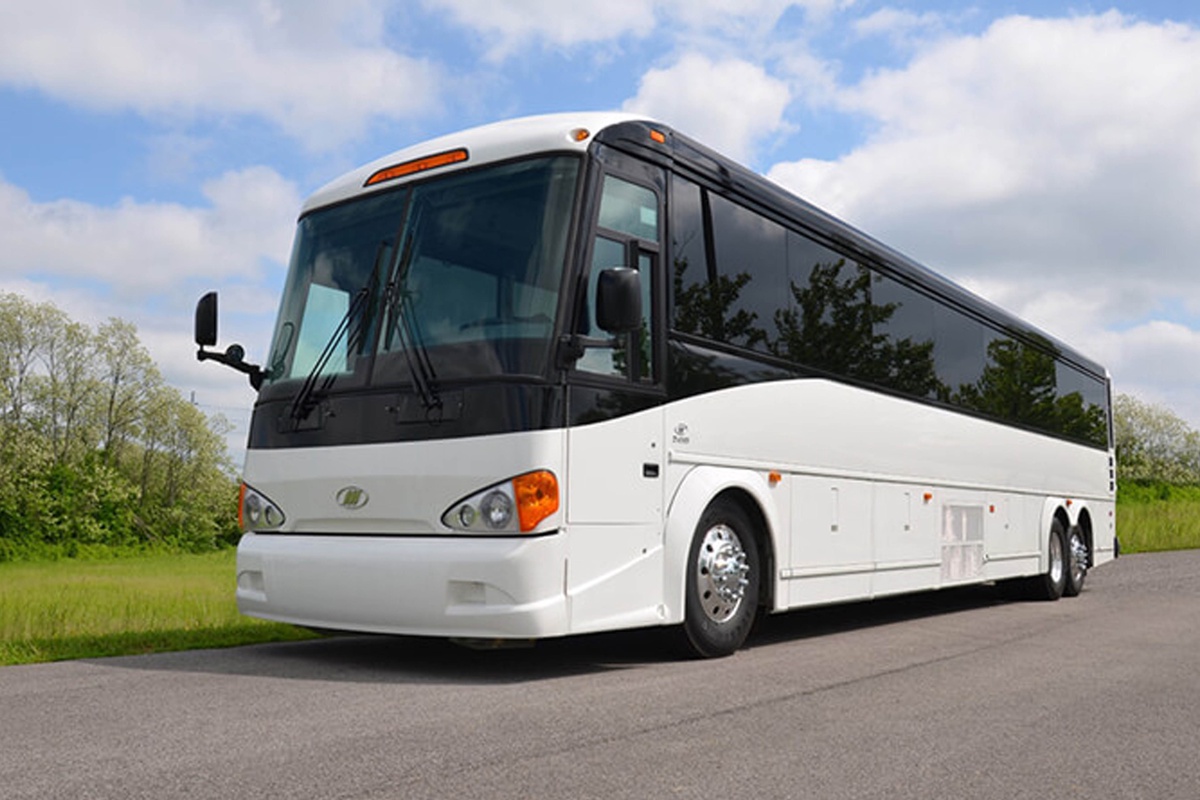 How to Choose the Right Charter Buses Company in Jacksonville