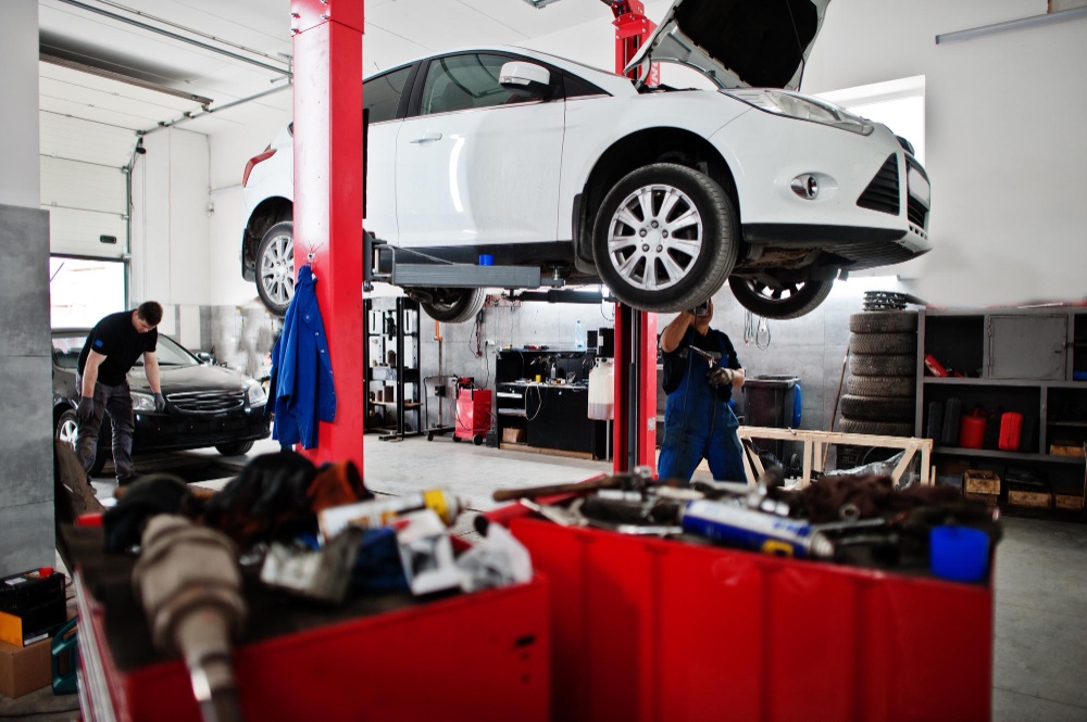 Mastering Auto Maintenance: Your Guide to Vehicle Upkeep and Expert Repair Services