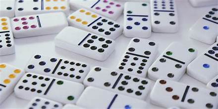 dominoes games