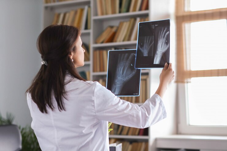 Medical Imaging Informatics: Revolutionizing Radiology Practice Today