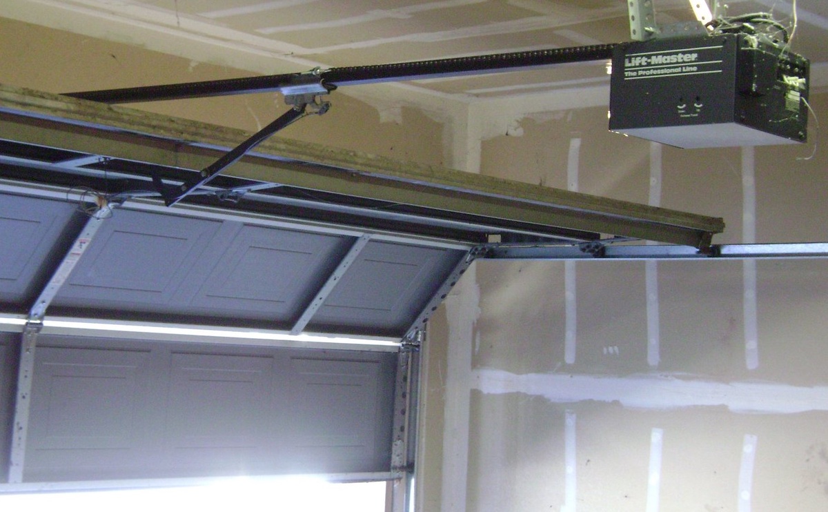 Most Reliable and Affordable Garage Door Opener Repair and Installation Services in Pittsburgh