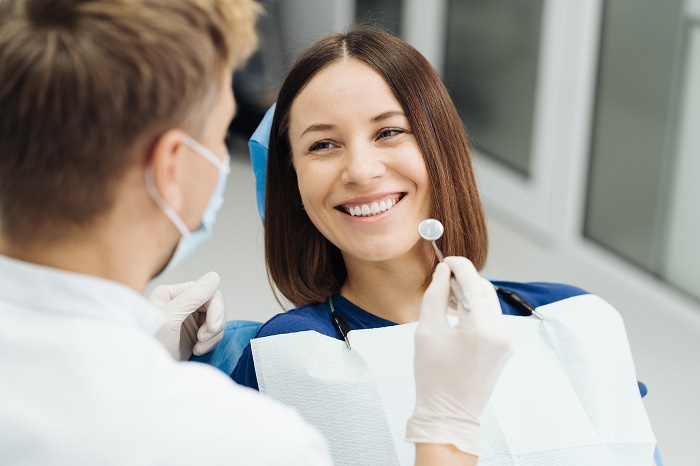What to Ask Before Choosing a Dental Implant Specialist?
