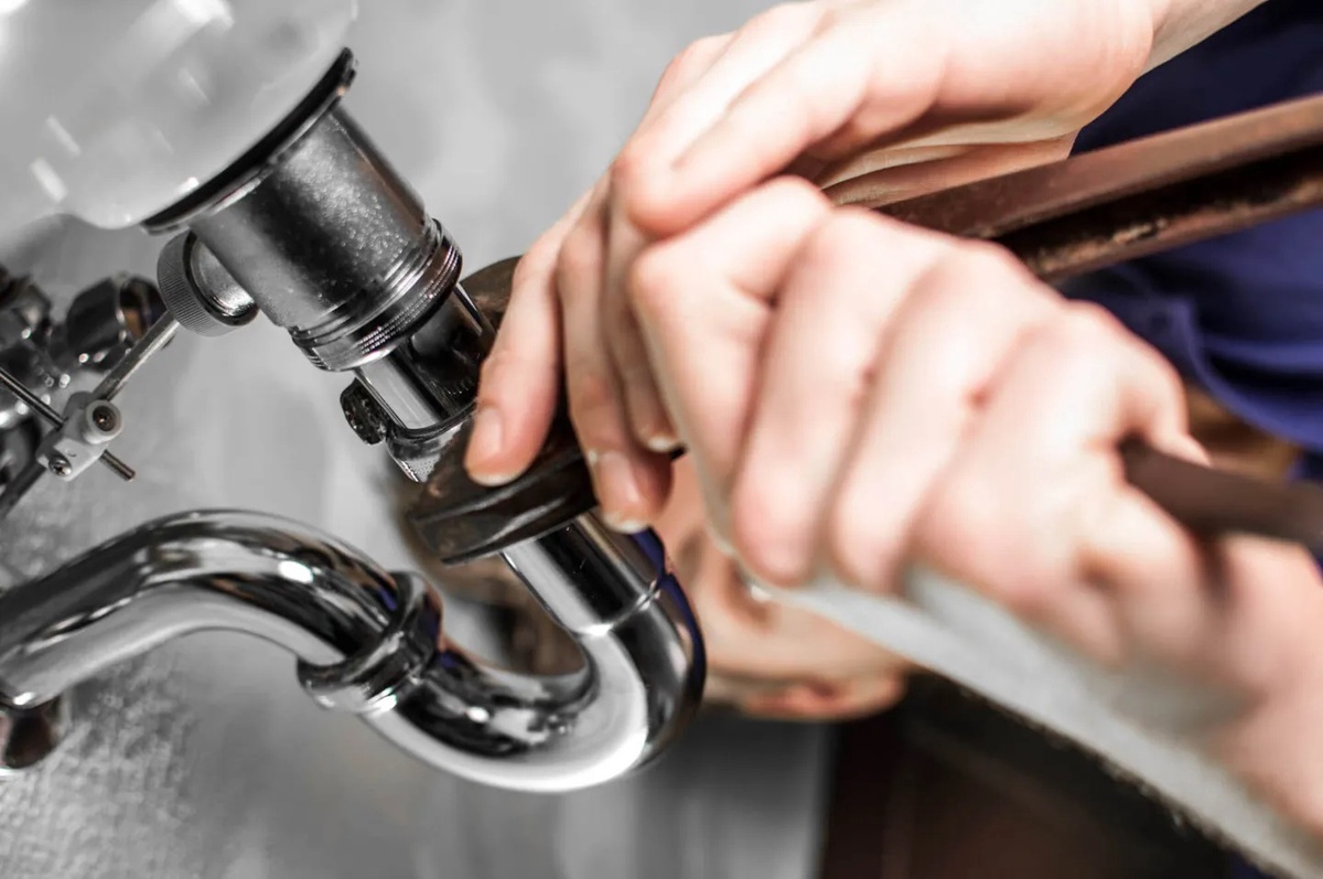 Ensuring Swift Solutions: The Indispensable Role of an Emergency Plumber in Brownhills