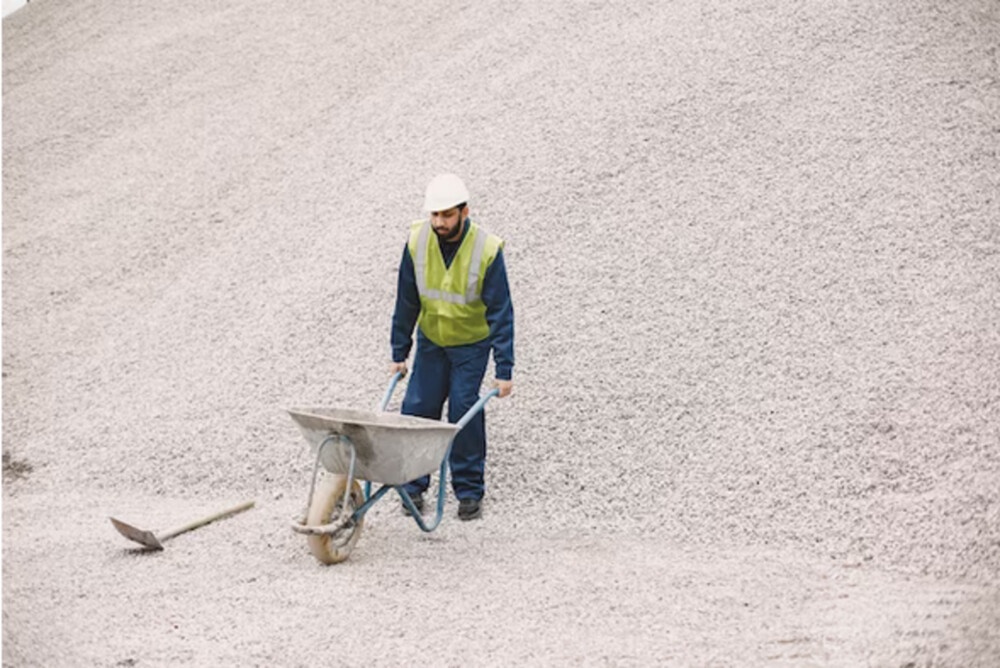 Efficiency in Every Pour: The Advantages of Readymix Concrete Solutions