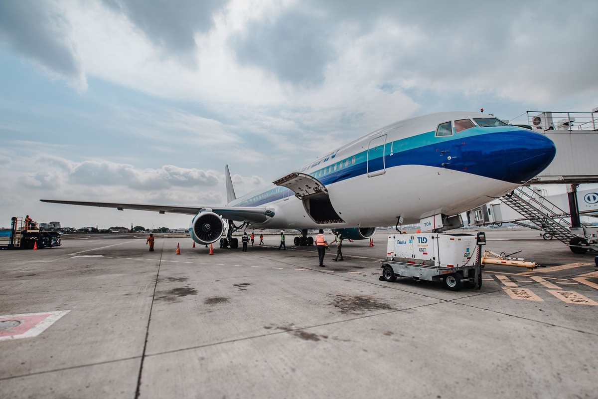 Frontier Airlines PHL Terminal