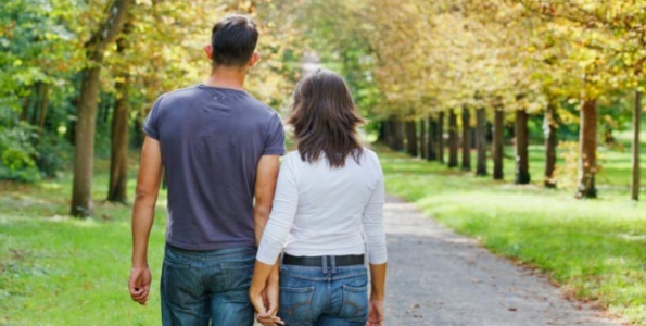 How to Balance Faith and Therapy in Christian Marriages