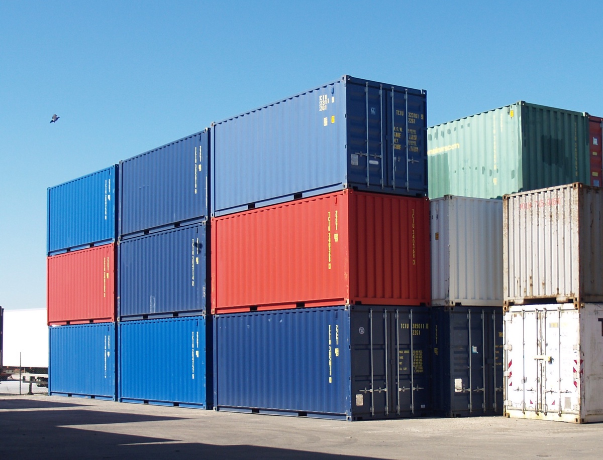 Seven Unconventional Uses for Shipping Container Modifications