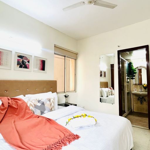 Luxury Service Apartments in South Delhi for your vacations