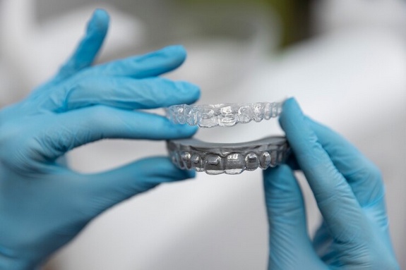 Revitalize Your Smile: Tooth Implants in Scottsdale Demystified